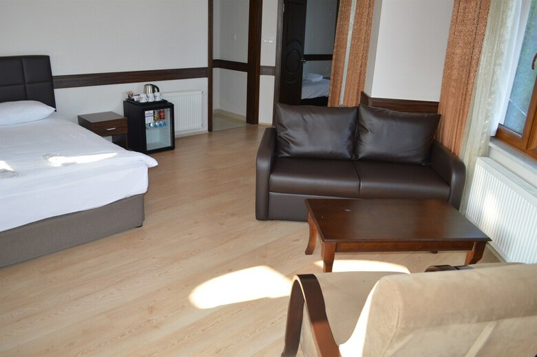 Hostal Amasra Ceylin Bed & Breakfast