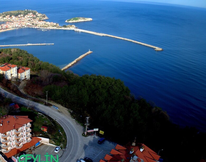 Hostal Amasra Ceylin Bed & Breakfast
