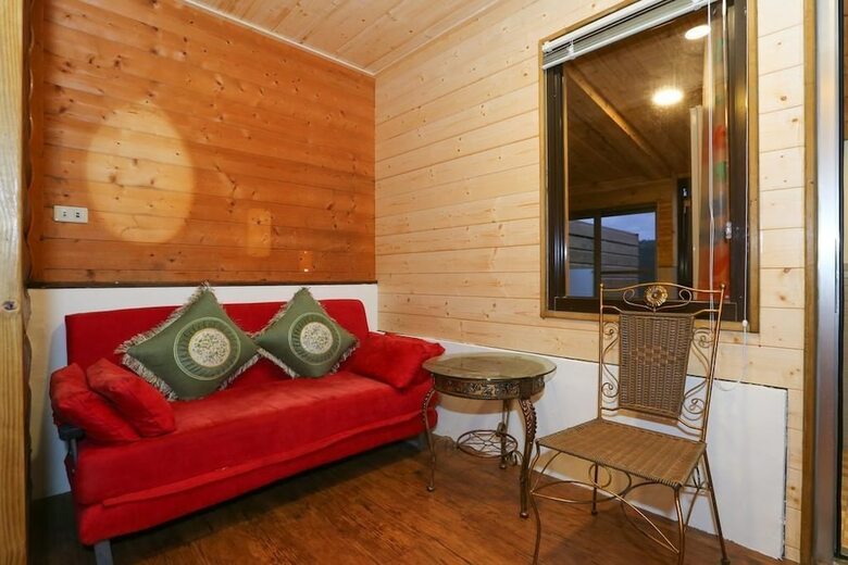 Bed & Breakfast New Life Hot Spring Resort