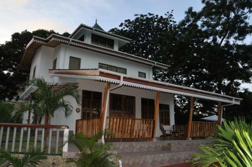 La Fontaine Holiday Apartment
