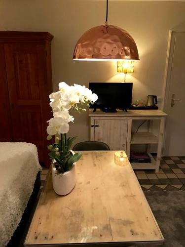 Bed & Breakfast Haus Unter Den Linden