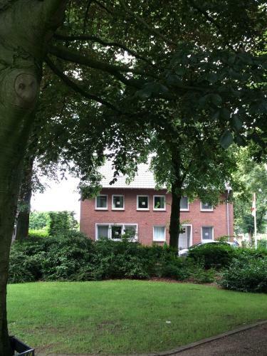Bed & Breakfast Haus Unter Den Linden