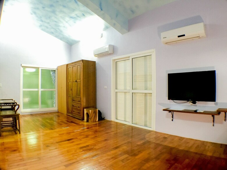 Yi Jing B&B