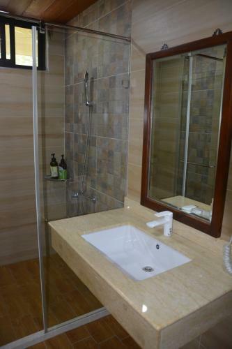 Amrita Green Retreat