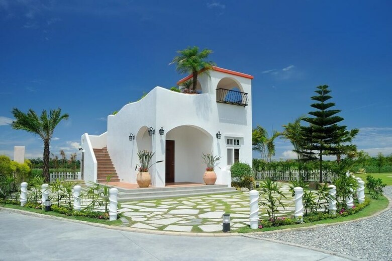 Sunlax B&B