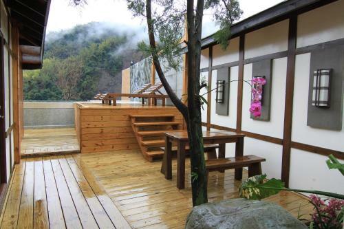 Lodge Grand Orchid Resort Villa