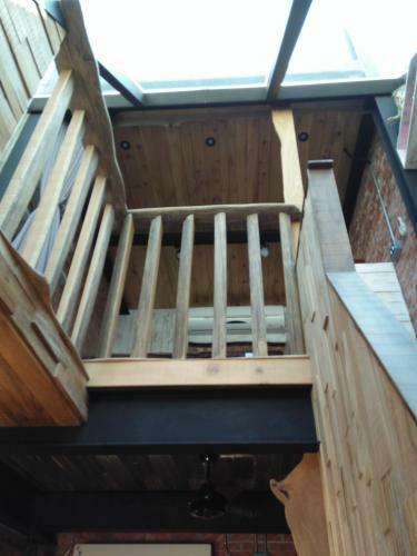 Narrow Alley