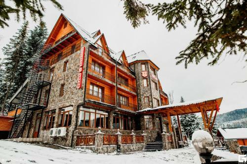 Hotel Karpatska Vezha