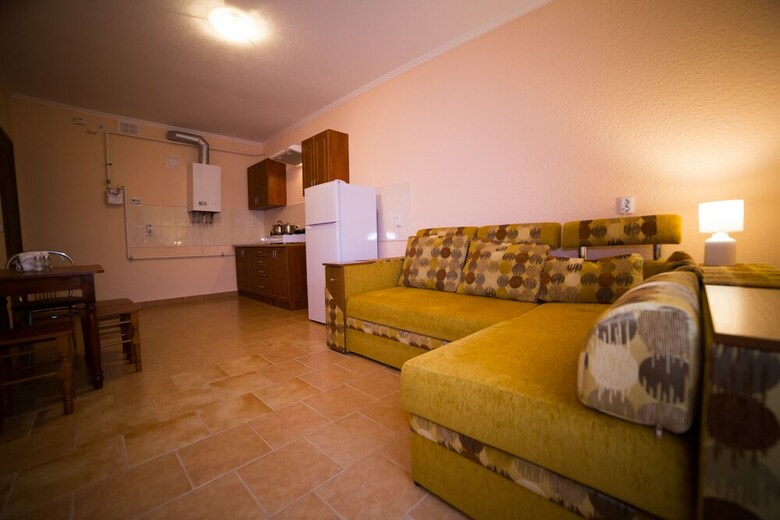 Best Apartments On Kyryla & Mefodia