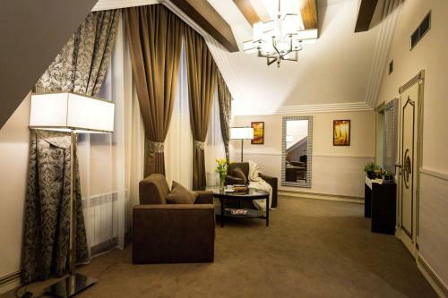Park Hotel Warshawskiy