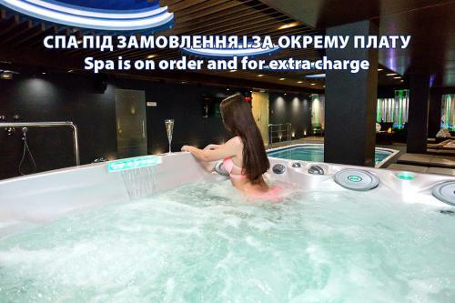 Park Hotel Warshawskiy