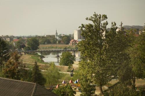 Apartment On Lermontova 35a