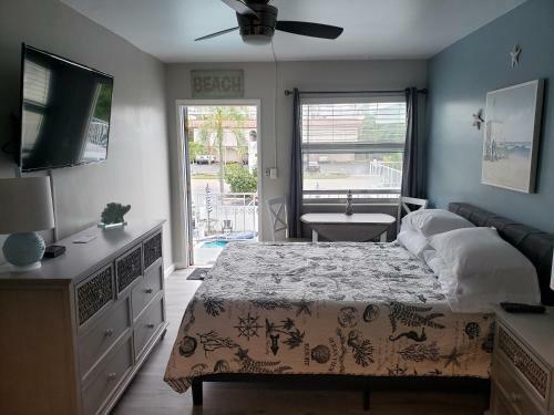 Motel Ashley Brooke Beach Resort