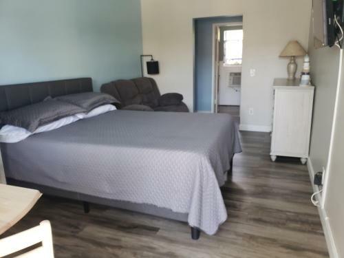Motel Ashley Brooke Beach Resort