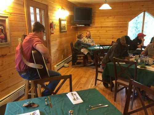 Boulder Creek Lodge