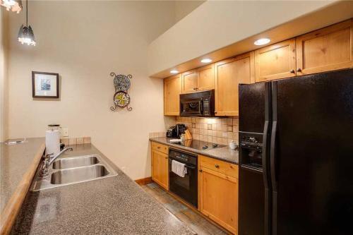 2310 Timberline Lodge, Trappeur's Crossing