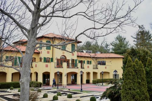 Danskammer House Bed & Breakfast