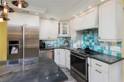 Apartamento East Gulf Condo #1621