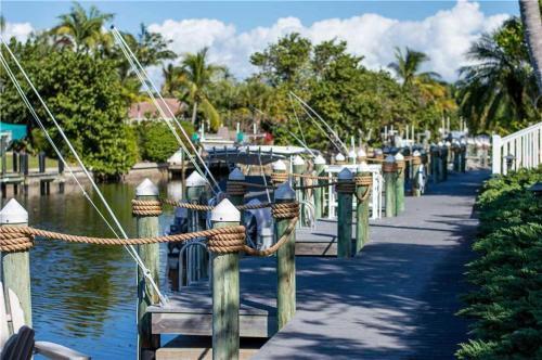 Apartamento East Gulf Condo #1621