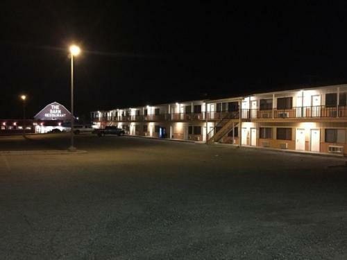 Motel Vintners Lodge At The Barn Restaurant