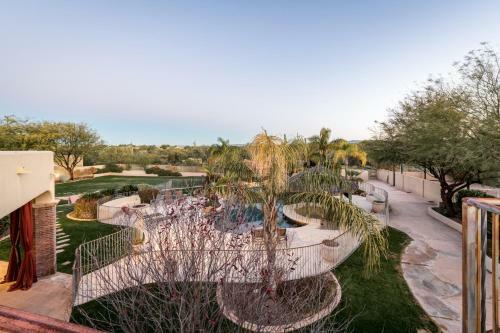 Santa Catalina Estate