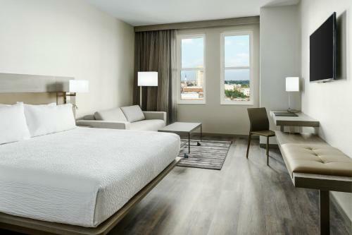 AC Hotel By Marriott Spartanburg