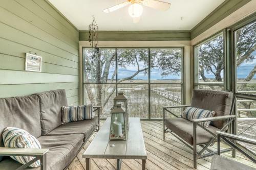 Shelter Cove 1722