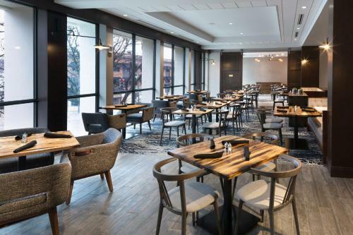 Hotel Doubletree By Hilton Jamestown, Ny