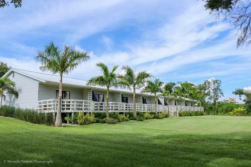 The Rivers Edge Motel