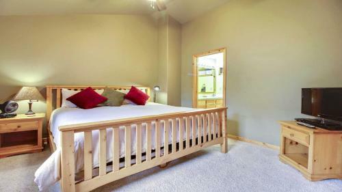 Topflite 14 Four-bedroom Home