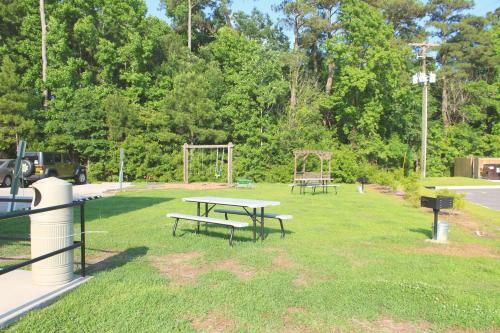 Hotel Topsail Shores Inn