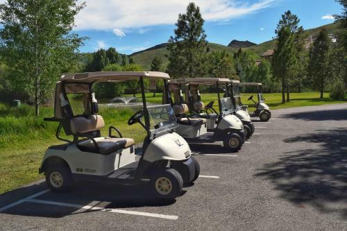 Fairway Family Getaway