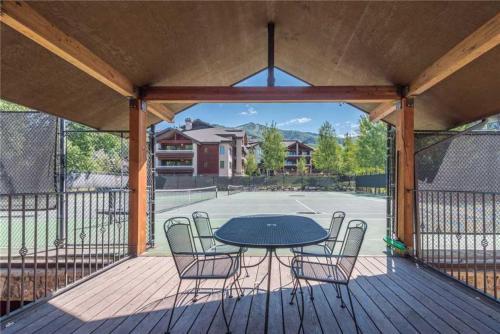 2108 Timberline Lodge, Trappeur's Crossing