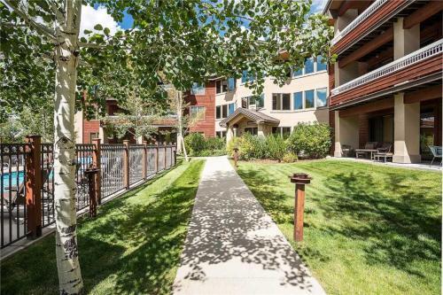 4304 Aspen Lodge, Trappeur's Crossing