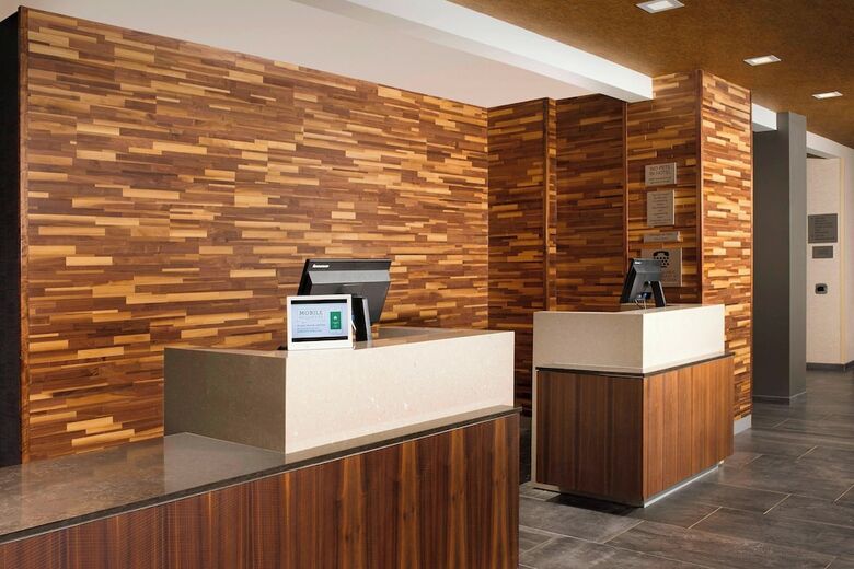 Hotel Courtyard By Marriott Nashville Se/murfreesboro