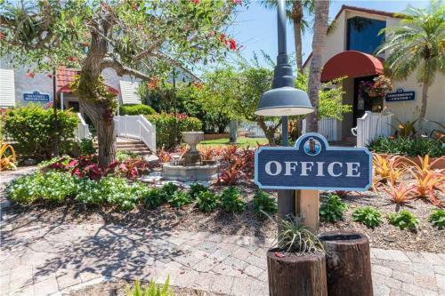 Apartamento East Gulf Condo #442