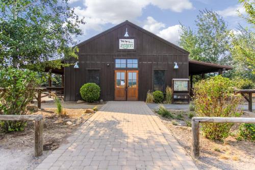 10 Todd Lane | Discover Sunriver