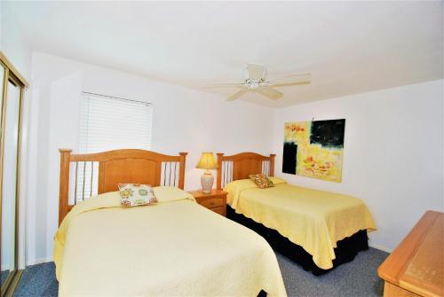 Apartamento Seville Condo Unit #201