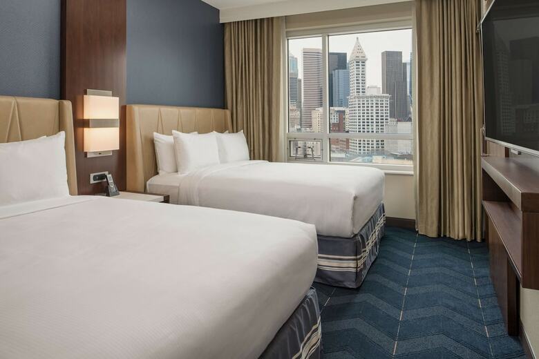 Hotel Embassy Suites By Hilton Seattle Downtown Pioneer Square