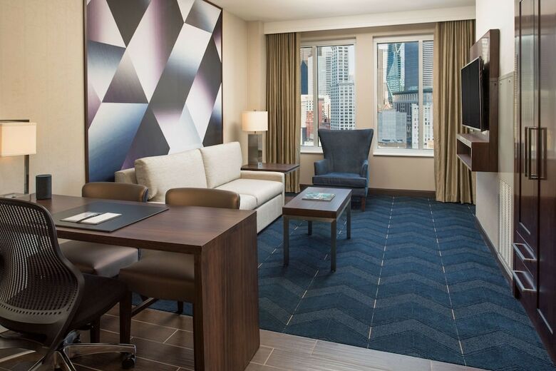 Hotel Embassy Suites By Hilton Seattle Downtown Pioneer Square