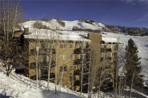 Storm Meadows East Slopeside - Se064