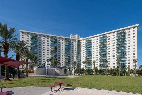 Modern Apartment Sunny Isles