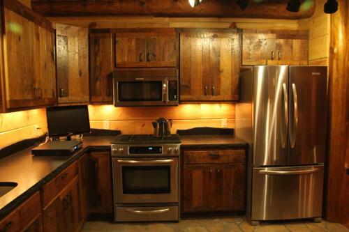Rustic Cabin Rental