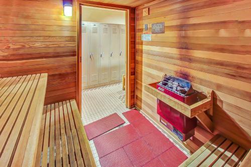 Powderhorn Lodge 209