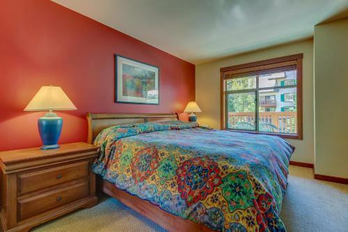 Powderhorn Lodge 209