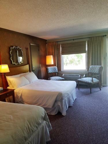 Posada High Meadows Inn