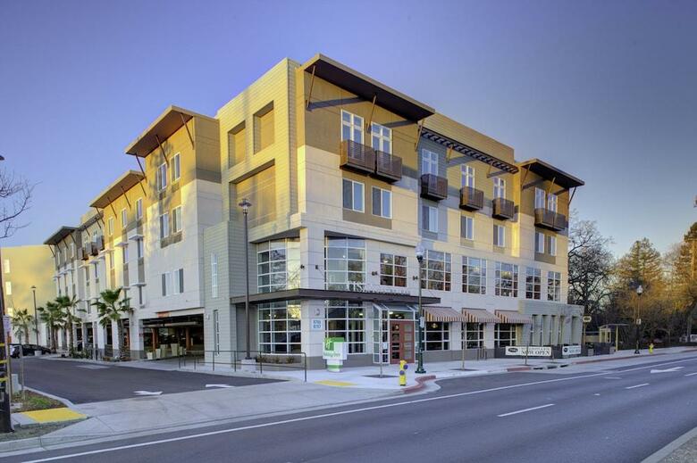 Hotel Holiday Inn Windsor - Wine Country