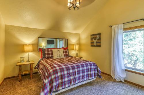 Rocky Pines Lodge