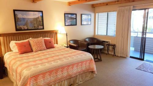 Apartamento Lakeland Village #105 Condo