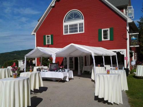 Bed & Breakfast Lodge At Millstone Hill